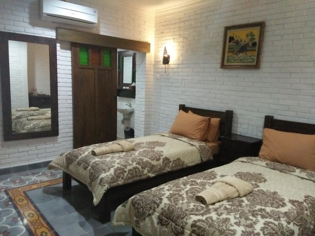 סלמן Satu Kayen Guest House מראה חיצוני תמונה