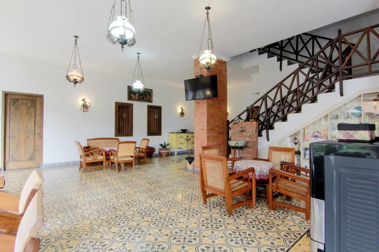 סלמן Satu Kayen Guest House מראה חיצוני תמונה