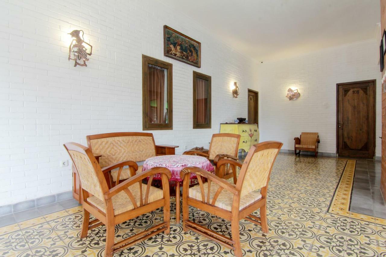 סלמן Satu Kayen Guest House מראה חיצוני תמונה